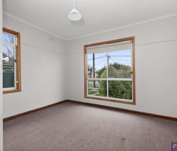 139 Spencer St, Sebastopol VIC 3356 - Photo 2