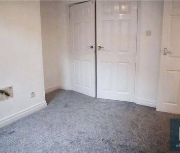 Bath Street, Town Centre, Huddersfield, HD1 - Photo 2