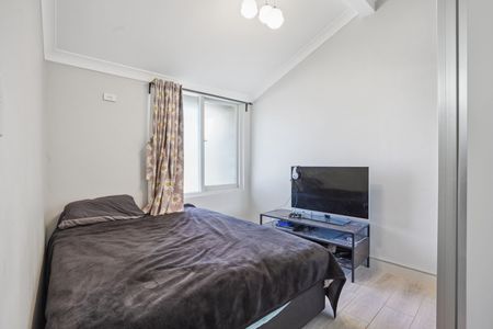 Peaceful Retreat Close to Everything You Need!! - Photo 5