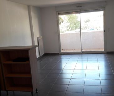 location Appartement T3 DE 65.3m² À MARSEILLE - Photo 1
