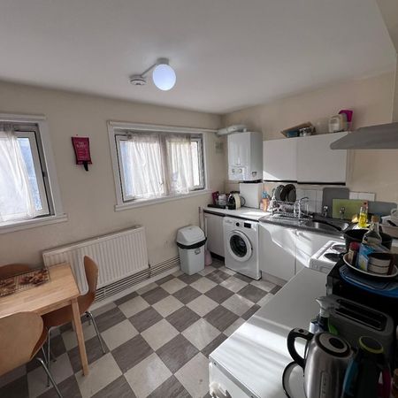 Room in a Shared Flat, Hindley House, N7 - Photo 4