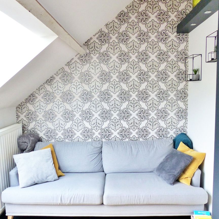 Duplex-app. met 2 slpk., terras en staanplaats in Zonhoven. - Photo 1