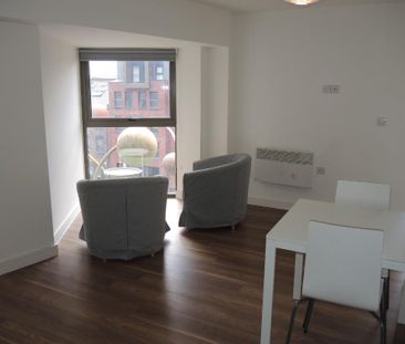 Studio to rent - Photo 1