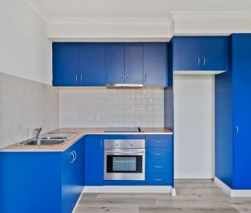 Charming 2-Bedroom Unit in Central Mandurah - Photo 5