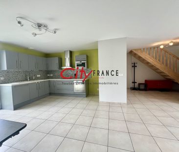 Location Maison 6 pièces 111m² CARRIERES SOUS POISSY 78955 - Photo 5