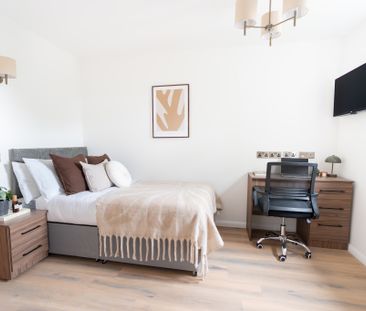 Apt 204, Cambridge House - Photo 3