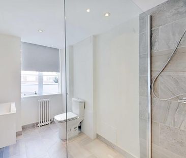 3 bedroom flat to rent - Photo 6