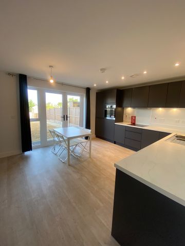 Constable Road - Photo 5