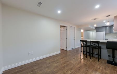 For Lease - 2699 Sherhill Drive Unit# Lower, Mississauga, Ontario - Photo 3