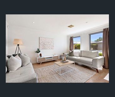 Modern Townhouse Living in the Heart of Burton - Photo 4