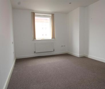 2 bedroom maisonette to rent - Photo 3