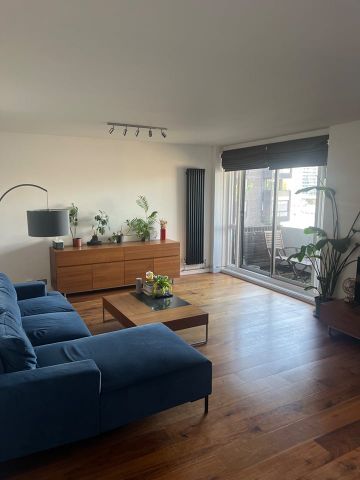 2 Bed Flat, Valiant House, SW11 - Photo 2