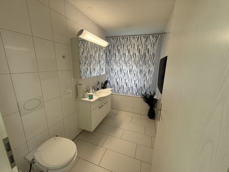 3.5 Zimmer, 105 m², 2. Stock - Photo 3