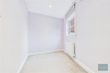 3 bedroom apartment to rent - Photo 4