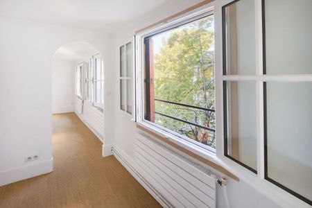 Appartement à louer à Paris 6Ème - Photo 3