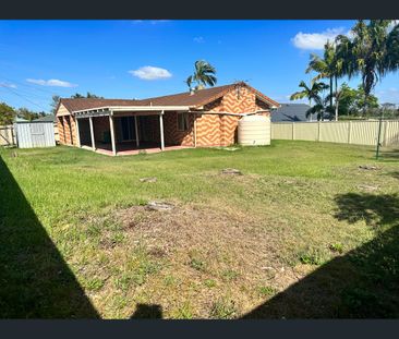 170 Emerald Drive, Regents Park, Qld 4118 - Photo 2
