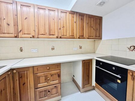 1 bedroom flat to rent - Photo 2