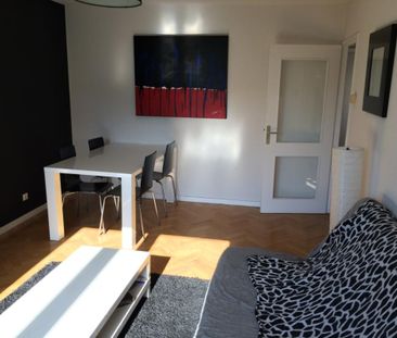 Location Appartement 2 pièces 47m² VILLEURBANNE 69100 - Photo 2