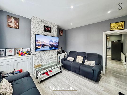 2 bedroom terraced house to rent - Photo 1