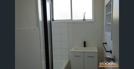 Tranquil and Cosy - Photo 5