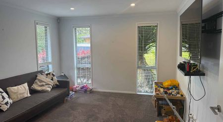 Modern and spacious - Photo 2