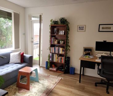 Renovated One Bedroom - Photo 1