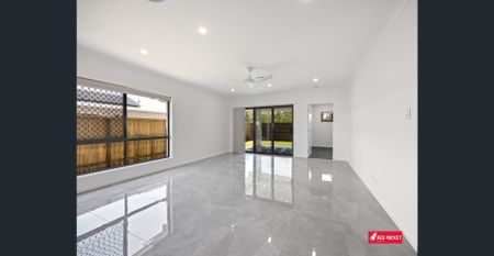 Move Into Your Dream Home Just in Time for Christmas! - Photo 2