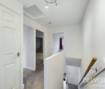 Town house to rent on - Photo 3