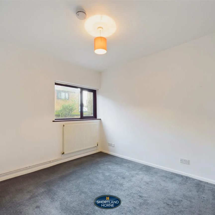 Arden Lodge, Mill Lane, Bulkington - Photo 1