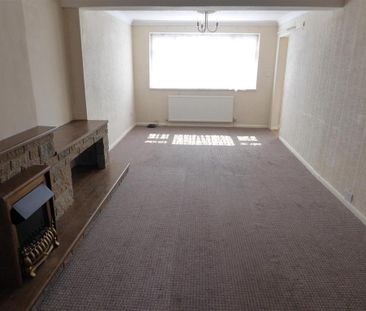 2 bedroom semi-detached bungalow to rent - Photo 1