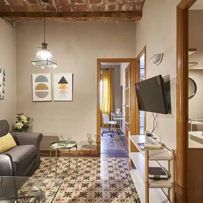 Carrer de Pavía, Barcelona, Catalonia 08028 - Foto 1