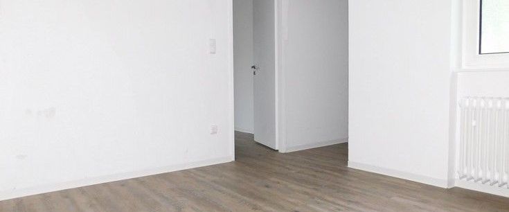 Gemütliche 3-Zi.-EG-Whg. mit sonniger Loggia - Photo 1