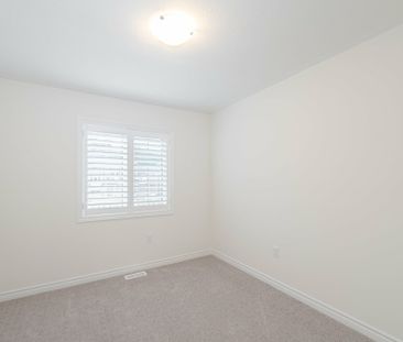 For Lease - 305 Garner Road Unit# 96, Hamilton, Ontario - Photo 6