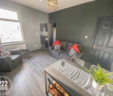 Orford Lane - Warrington - WA2 - Photo 2