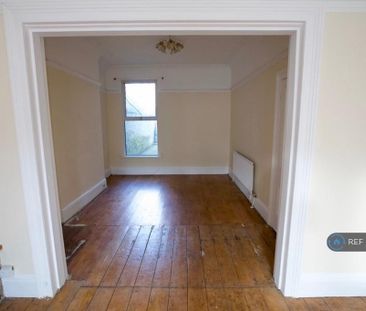 5 bedroom terraced house to rent - Photo 1