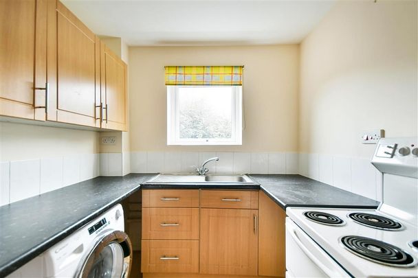 Boydell Close - Photo 1