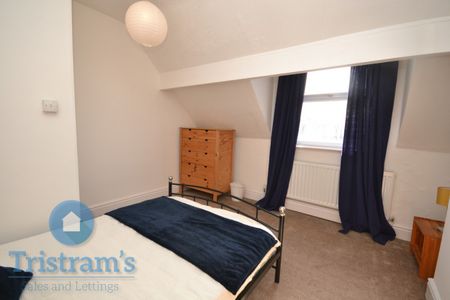 3 bed Mid Terraced House for Rent - Photo 3