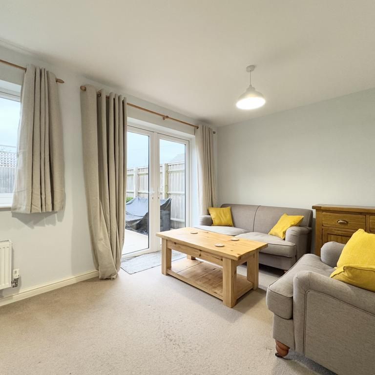 3 bedroom terraced house to rent - Photo 1