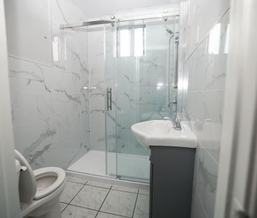 For Lease - 37 Holland Street Unit# 1, Bradford West Gwillimbury, O... - Photo 1