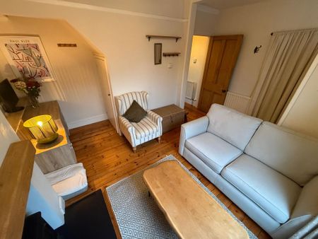 2 bedroom terraced house to rent - Photo 3