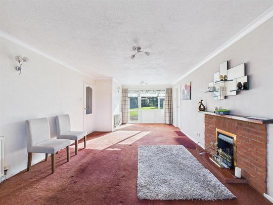 2 bedroom detached bungalow to rent - Photo 1