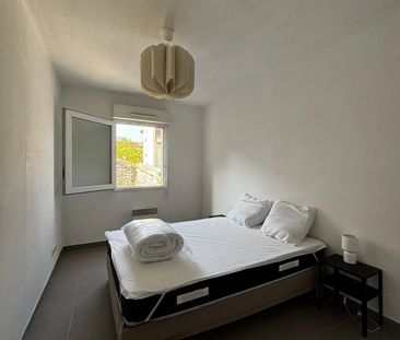 Location Appartement 2 pièces 37m² NIMES 30900 - Photo 4