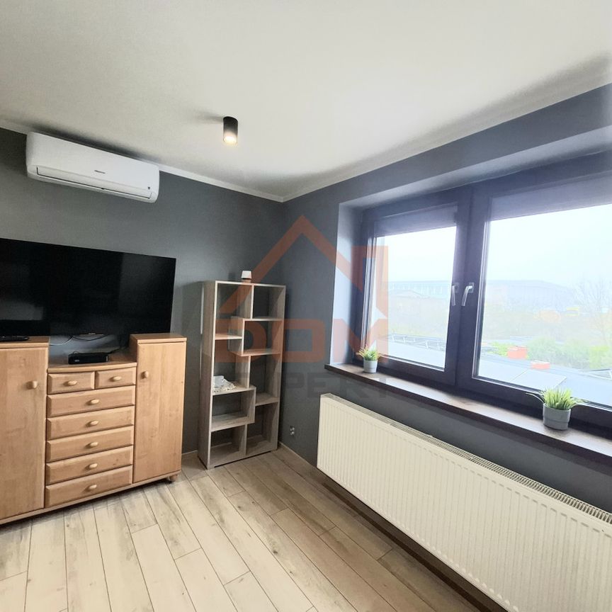 Pietro domu do wynajecia - Zdjęcie 1