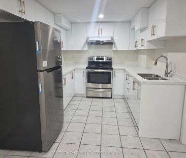 3158 Avalon Drive S #Lower - Photo 5