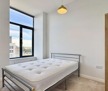 1 bedroom flat to rent - Photo 4