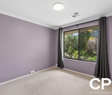 Beautiful Family Home in Quiet Kalamunda Location - Photo 5