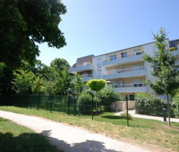 Location appartement 1 pièce, 25.57m², Brie-Comte-Robert - Photo 1