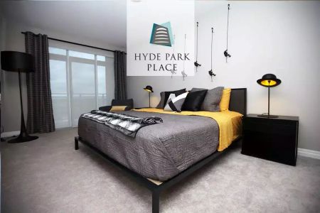 Hyde Park Place | 1595 Dyer Drive | 1A Bristol - Photo 4