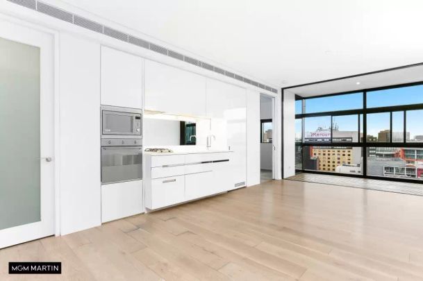 MGM MARTIN - TWO BEDROOM APARTMENT - Photo 1