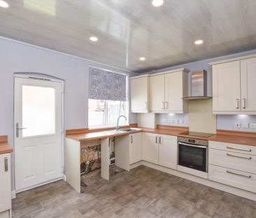 2 bed House - Terraced for Rent - Photo 5